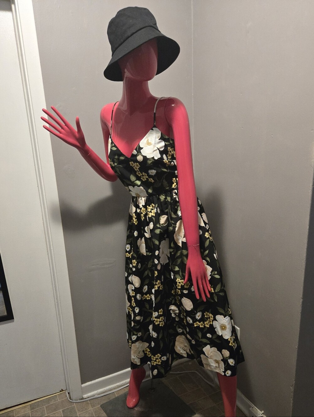 Old Navy Black Floral Spaghetti-Strap Midi Dress NWT